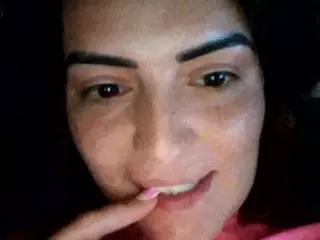 BritneyQuenn18's Live Sex Cam Show