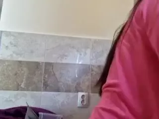 BritneyQuenn18's Live Sex Cam Show