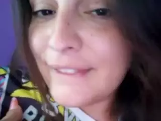 BritneyQuenn18's Live Sex Cam Show