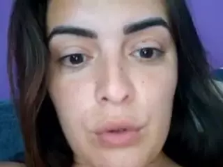 BritneyQuenn18's Live Sex Cam Show