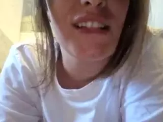 BritneyQuenn18's Live Sex Cam Show