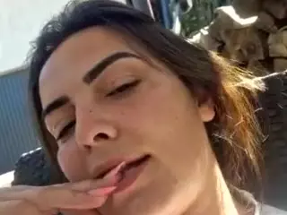 BritneyQuenn18's Live Sex Cam Show
