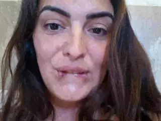 BritneyQuenn18's Live Sex Cam Show