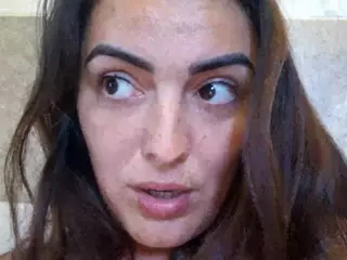 BritneyQuenn18's Live Sex Cam Show