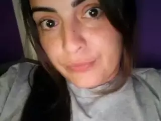 BritneyQuenn18's Live Sex Cam Show