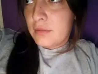 BritneyQuenn18's Live Sex Cam Show