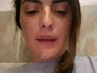 BritneyQuenn18's Live Sex Cam Show