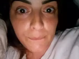 BritneyQuenn18's Live Sex Cam Show
