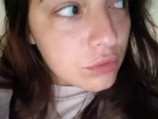 BritneyQuenn18's Live Sex Cam Show