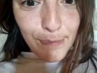 BritneyQuenn18's Live Sex Cam Show