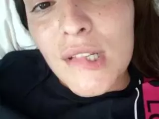 BritneyQuenn18's Live Sex Cam Show