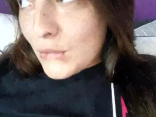 BritneyQuenn18's Live Sex Cam Show
