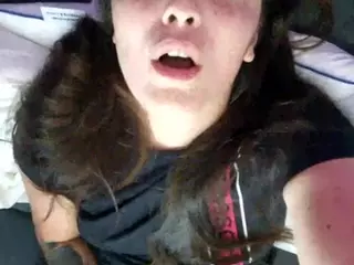 BritneyQuenn18's Live Sex Cam Show