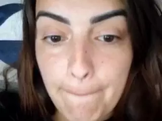 BritneyQuenn18's Live Sex Cam Show