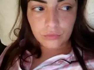 BritneyQuenn18's Live Sex Cam Show