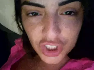 BritneyQuenn18's Live Sex Cam Show
