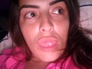 BritneyQuenn18's Live Sex Cam Show