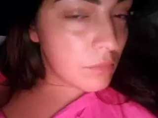 BritneyQuenn18's Live Sex Cam Show