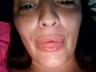 BritneyQuenn18's Live Sex Cam Show