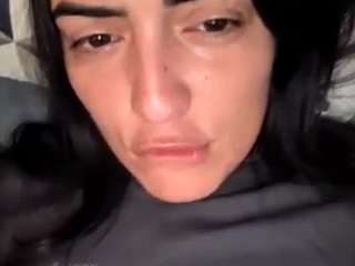 Live cam show with BritneyQuenn18