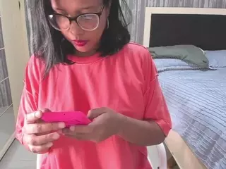 janicewhore's Live Sex Cam Show