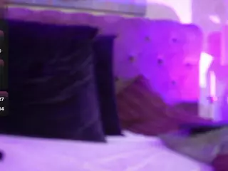 PrettyLia's Live Sex Cam Show