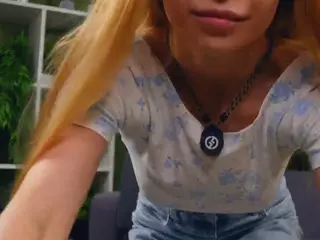 Kendra's Live Sex Cam Show