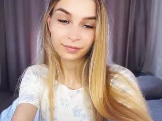 Kendra's Live Sex Cam Show