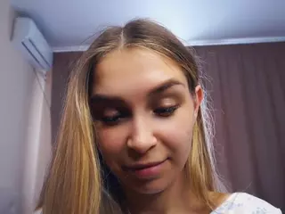 Kendra's Live Sex Cam Show