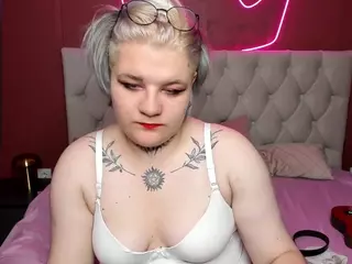 AmandaCruzz's Live Sex Cam Show