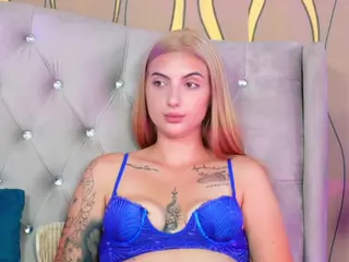 Ava-Bloom's Live Sex Cam Show