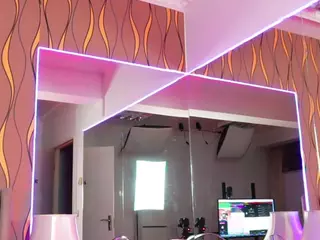 Ava-Bloom's Live Sex Cam Show