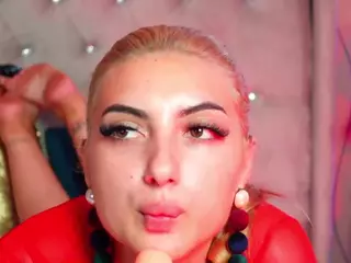 Ava-Bloom's Live Sex Cam Show
