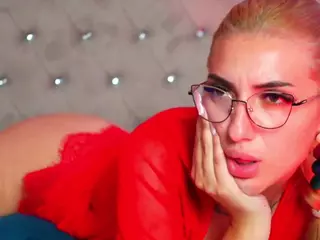 Ava-Bloom's Live Sex Cam Show