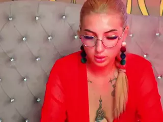 Ava-Bloom's Live Sex Cam Show