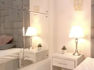Barbaraa-jones's Live Sex Cam Show