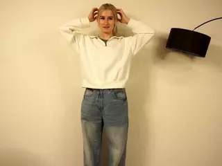 ElgaEldon's Live Sex Cam Show
