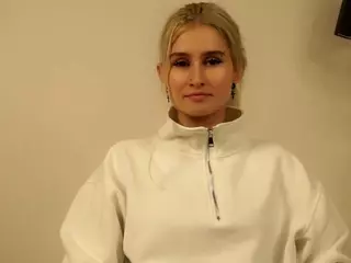 ElgaEldon's Live Sex Cam Show