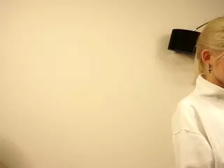 ElgaEldon's Live Sex Cam Show