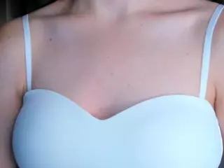 Eva's Live Sex Cam Show