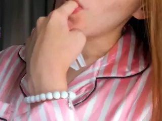 Eva's Live Sex Cam Show