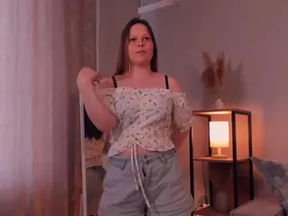 EugeniaHathaway's Live Sex Cam Show