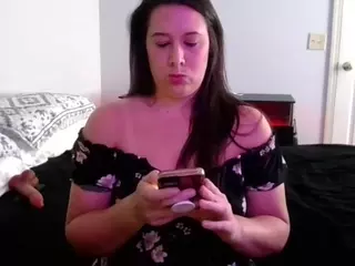 evaryan0520's Live Sex Cam Show