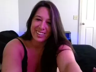 evaryan0520's Live Sex Cam Show