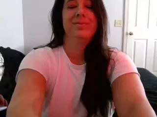 evaryan0520's Live Sex Cam Show