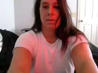 evaryan0520's Live Sex Cam Show
