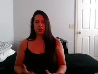 evaryan0520's Live Sex Cam Show