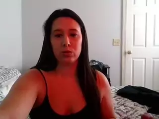 evaryan0520's Live Sex Cam Show