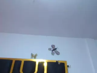 HELENAHOTS's Live Sex Cam Show