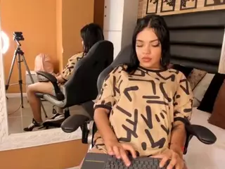 lolly-charlotte's Live Sex Cam Show